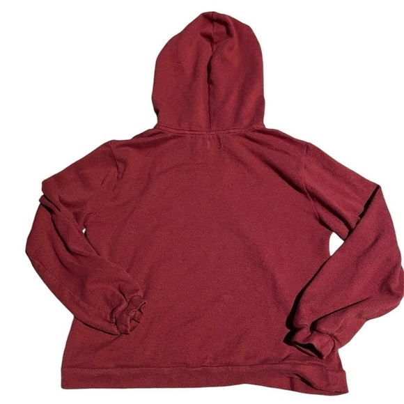 Preloved Womens Volcom cropped hoodie. Kangaroo front pocket. Size S. - Picture 3 of 3